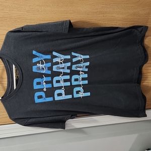 Pray on it pray over it pray through it print Tshirt